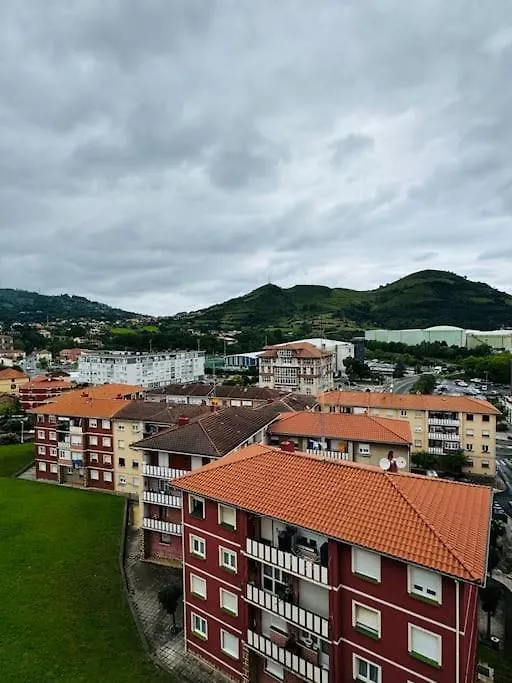 Muskiz Retreat, Playa 5 Mins, Wifi Gratis Appartement